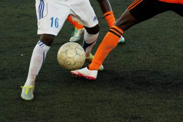 佩德里的二选一（配图示意）